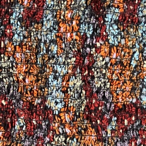 Free People NWT Square Neck Smocked Puff Sleeve Floral Crop Top In Dark Combo L - Picture 9 of 16